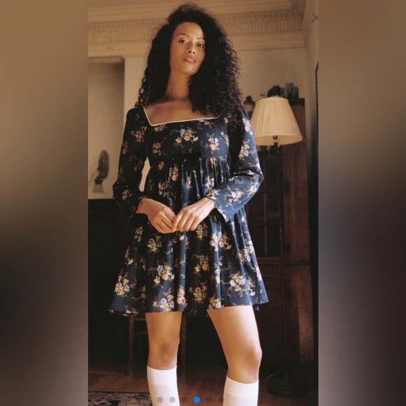 Christy Dawn Dresses & Skirts - Christy Dawn The Carina Dress in Night Chrysanthemum - Size Medium